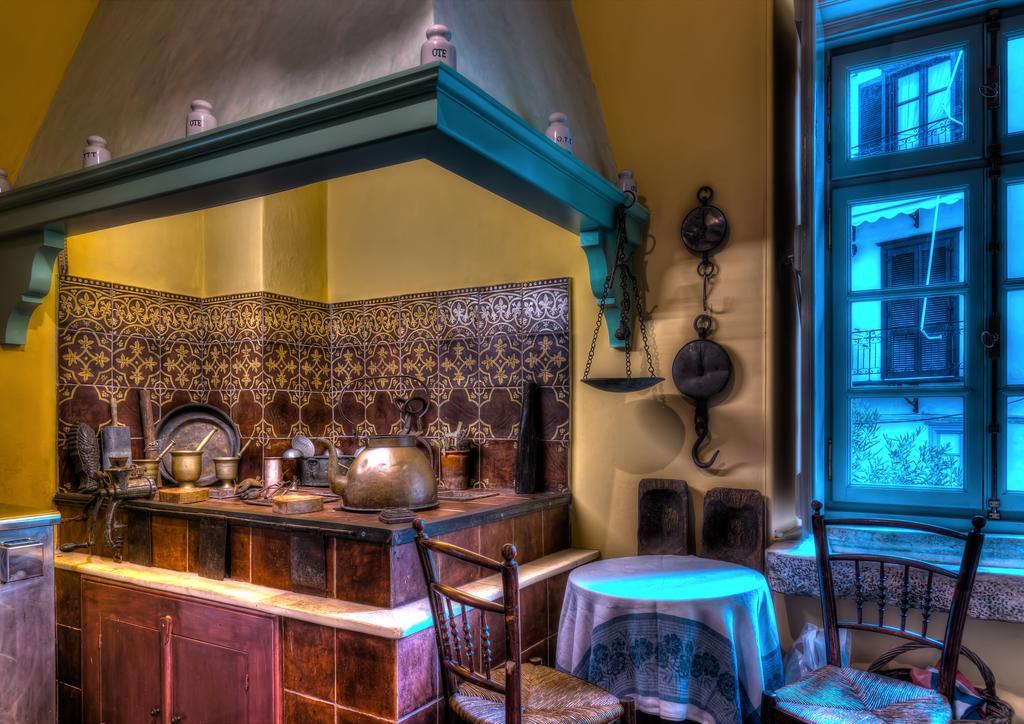 Cotommatae Hydra 1810 Hotel Екстериор снимка