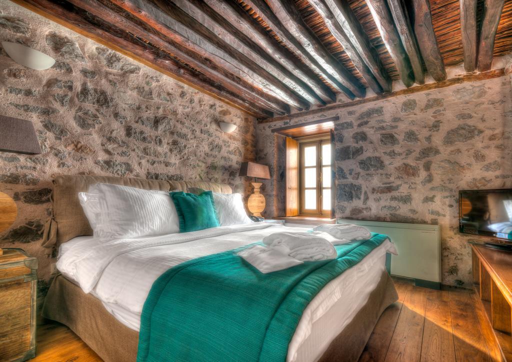 Cotommatae Hydra 1810 Hotel Екстериор снимка